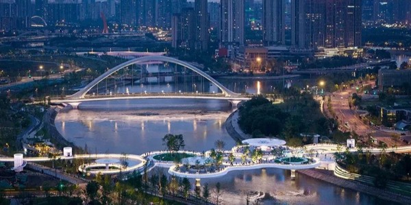成都漂浮公園，一座橋，九種風(fēng)景
