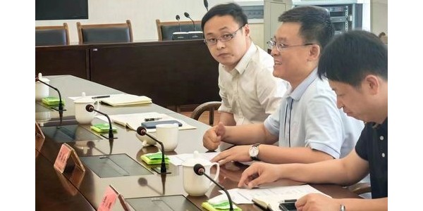 貴陽(yáng)市建筑設(shè)計(jì)院董事長(zhǎng)蔣美榮率隊(duì)參訪中共資陽(yáng)市委，開展交流合作