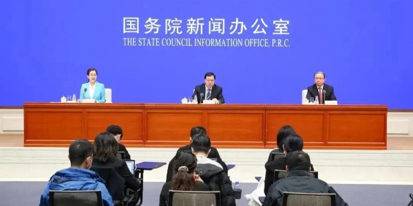 建設(shè)工程企業(yè)資質(zhì)審批條件進一步大幅精簡